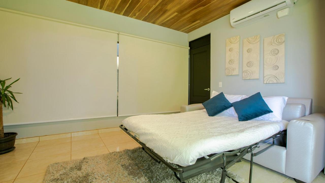 River Paradise Villa With Private Jacuzzi La Fortuna Bagian luar foto