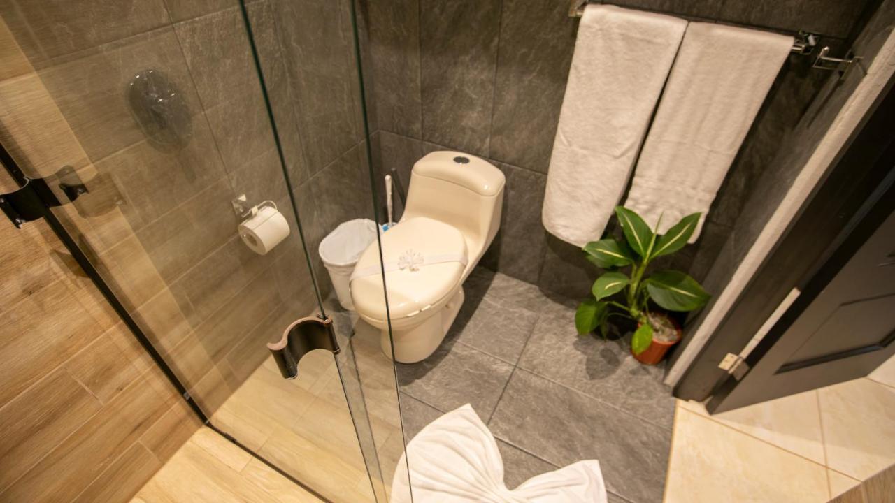 River Paradise Villa With Private Jacuzzi La Fortuna Bagian luar foto